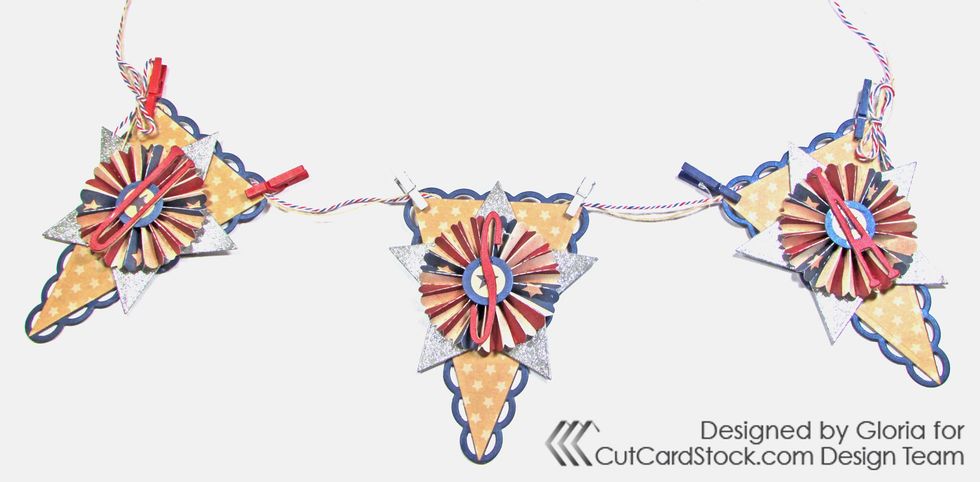 The banner stretches approximately 24" wide and is 4 1/2" tall. Enjoy!