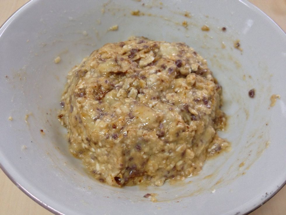 The batter is now ready to go to the microwave. Microwave it for 2-3 minutes