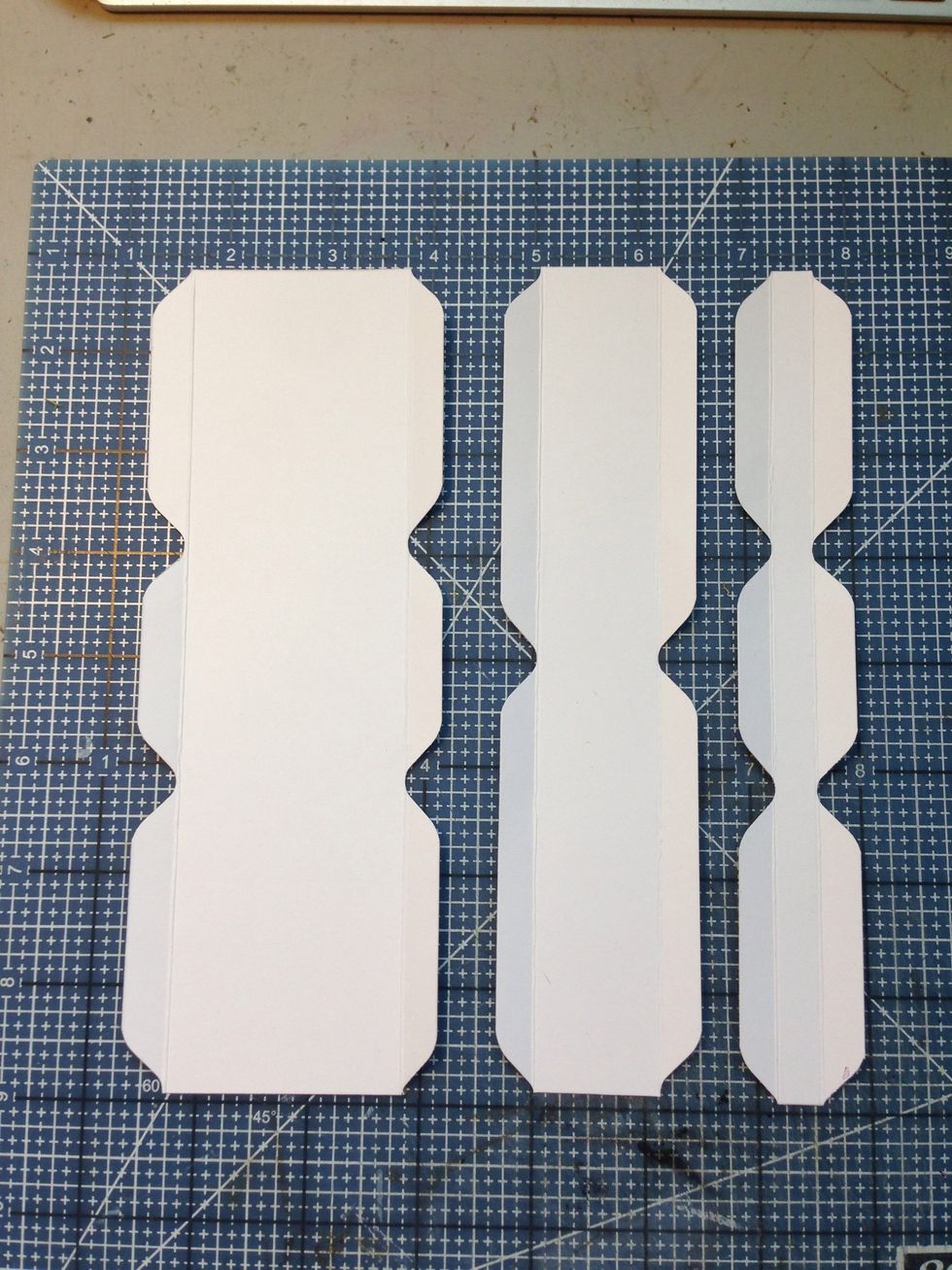 The binding strips should look like these.