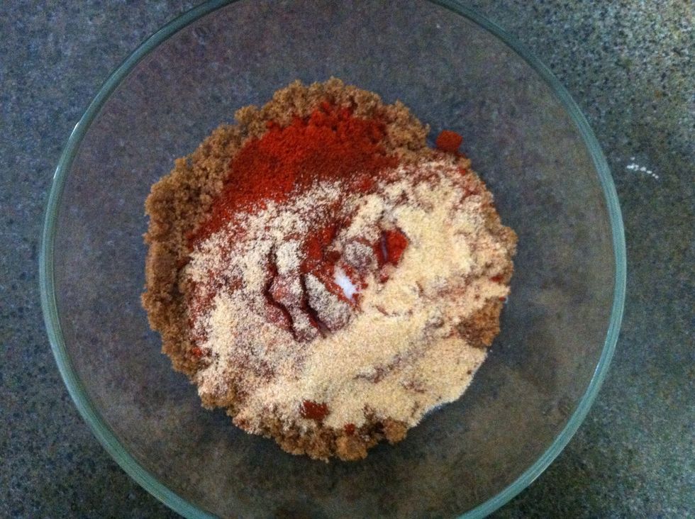 The brown sugar will have a tendency to clump. Using a spoon, mix all ingredients until you have an even mixture.