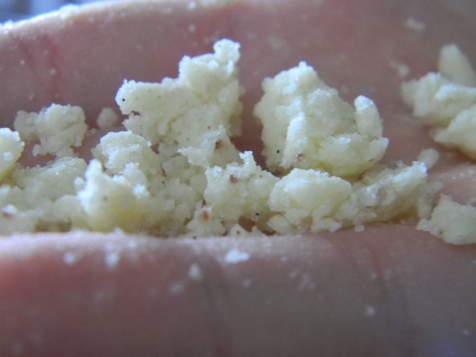 The dough will be very crumbly. Notice how you can still see sugar granules.