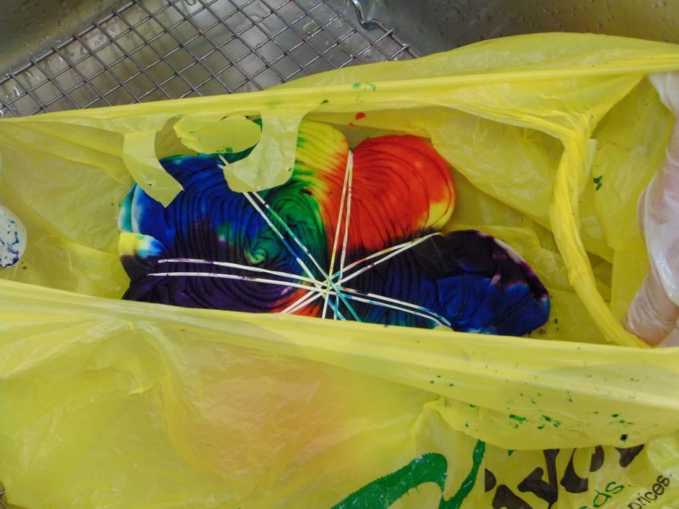 The dye must sit for at least 24 hours, so place it in a plastic bag