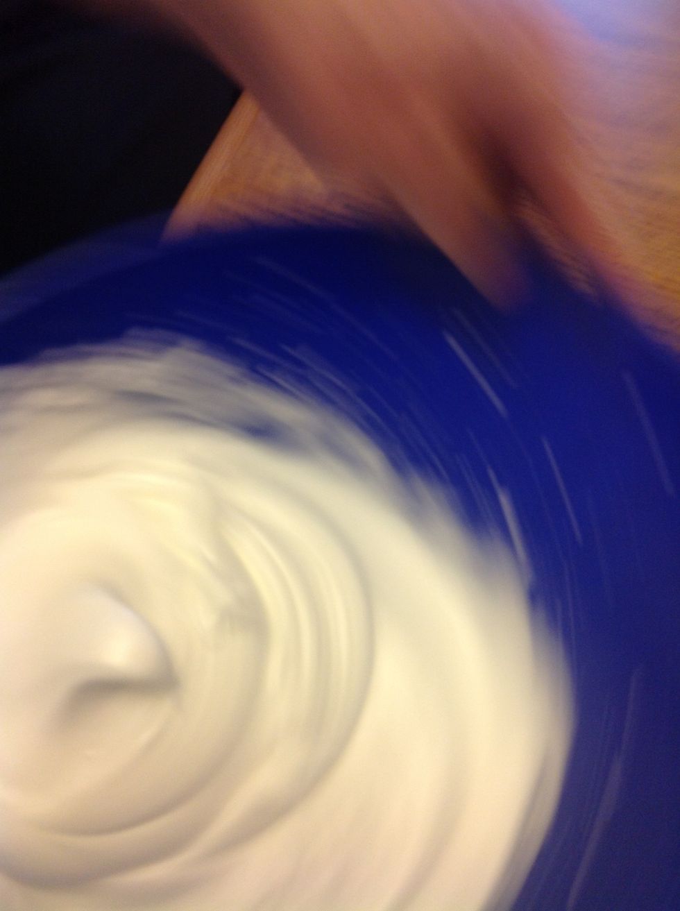 The egg white and sugar should look like this.