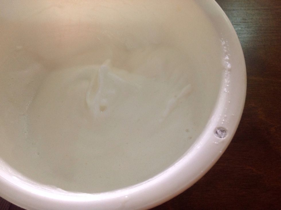 the egg whites were whipped to soft peaks, and add in the vanilla extract