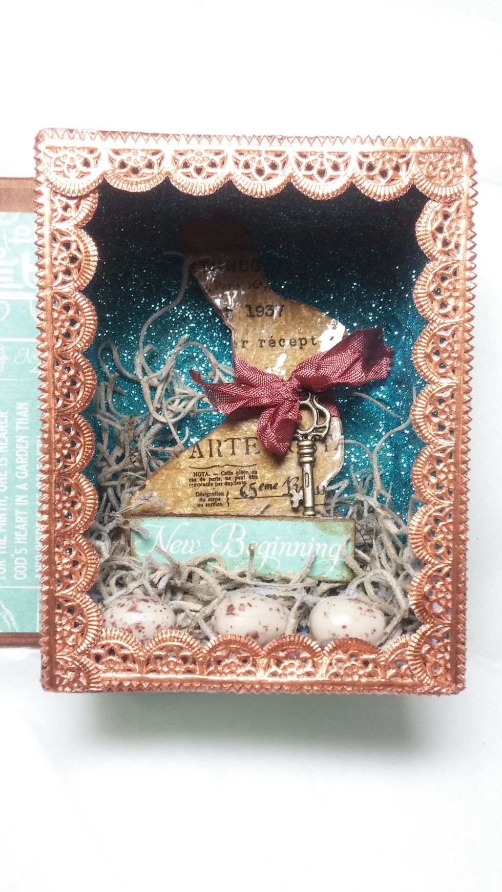 The eggs came next. These were a bit of a pain to get situated as I liked. More moss was added to be sure they looked all tucked in.