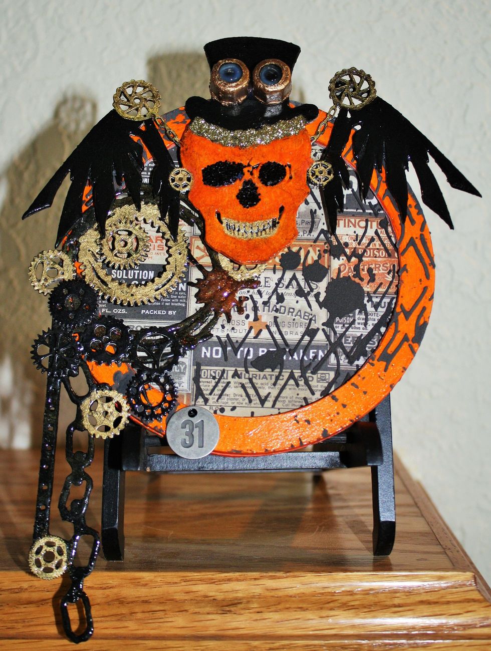 The end result, I really like using the UTEE with Art Anthology Paints, it really makes the colors pop and shows off all that shiny glitter!