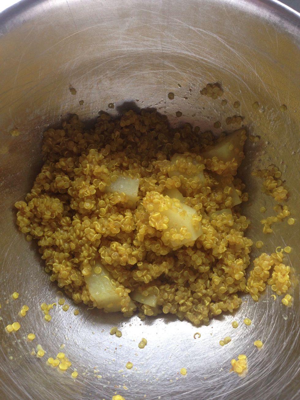 The finished quinoa and potato should look like this!