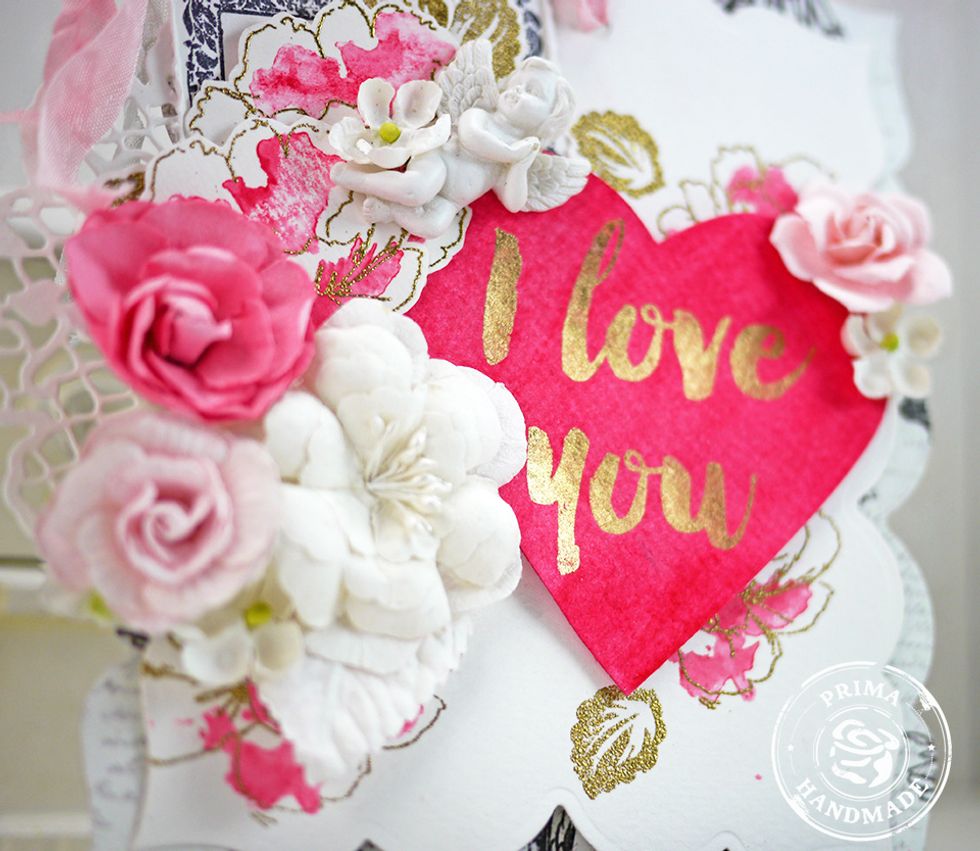 The gold foil really sets this tag apart! It's sparkly, beautiful, and hand-made!