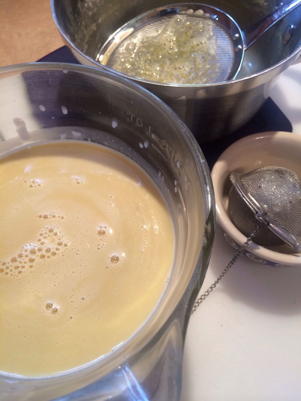 The green tea custard is ready for the br\u00fbl\u00e9e dishes.