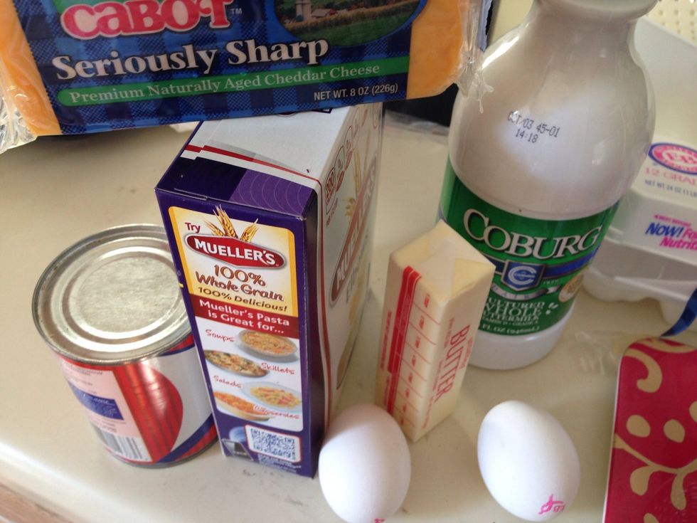 The ingredients are quite simple! As for the cheese I tried the brand Cabot I did not particularly love this brand! I will suggest you select your favorite brand! Purchase the big block of cheese!