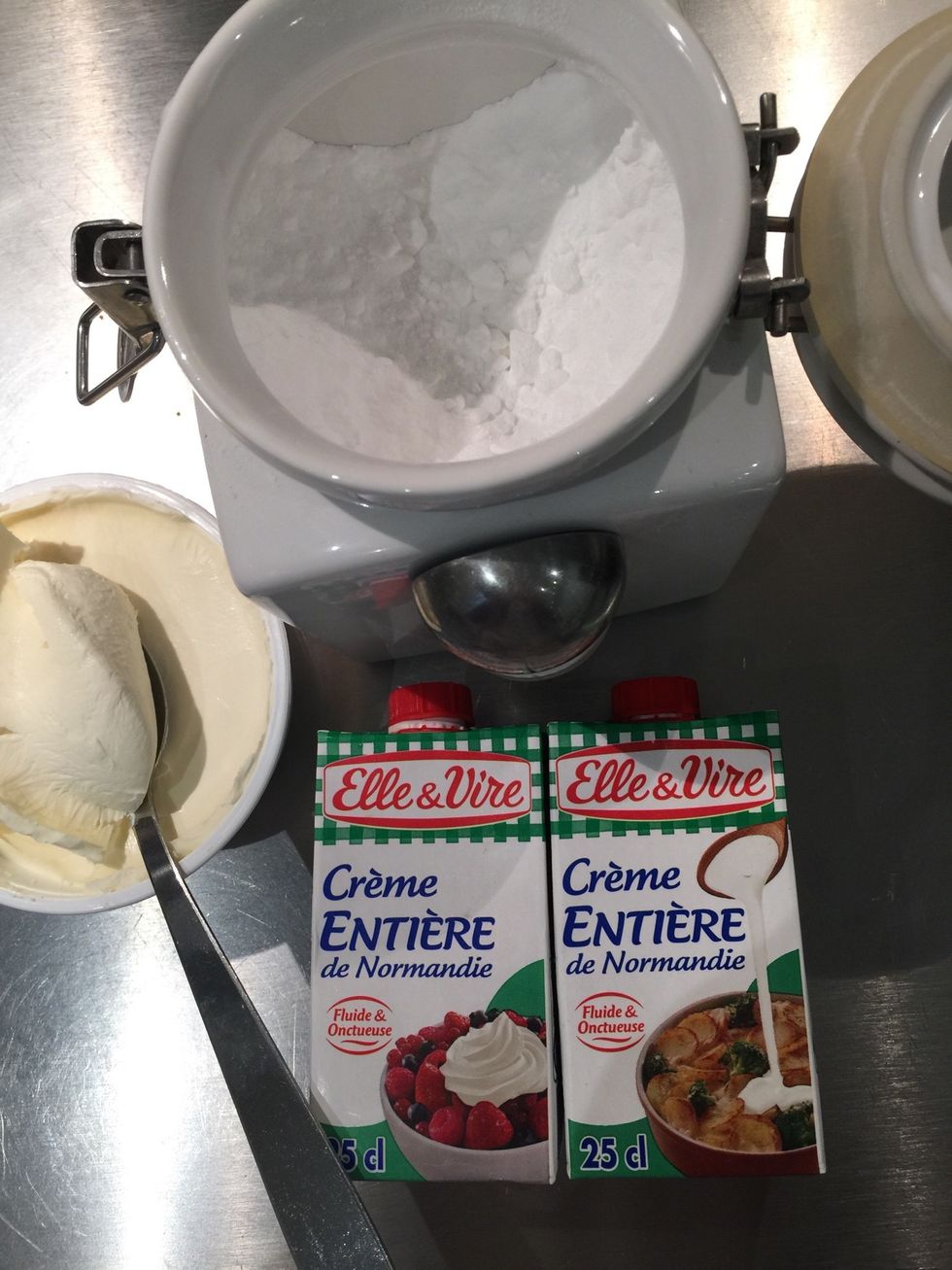 The ingredients to make the whipped cream. Mascarpone, icing sugar and heavy cream.