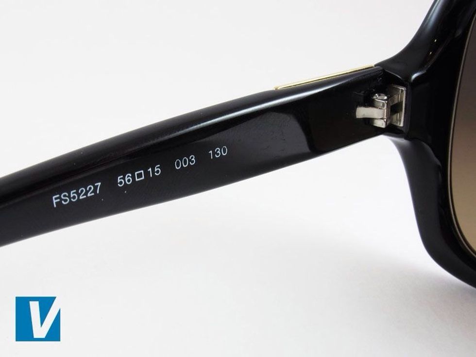 The inside of the left temple arm of Fendi sunglasses feature  a model number starting with the letter F, followed by lens and frame measurements. Check that these details match those of the label.