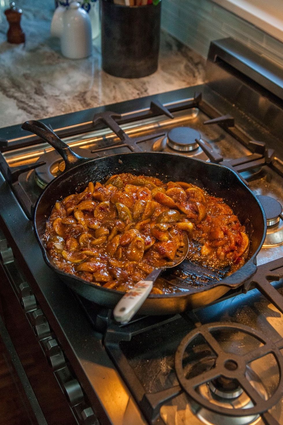 The jam is done when it thickens and turns dark.