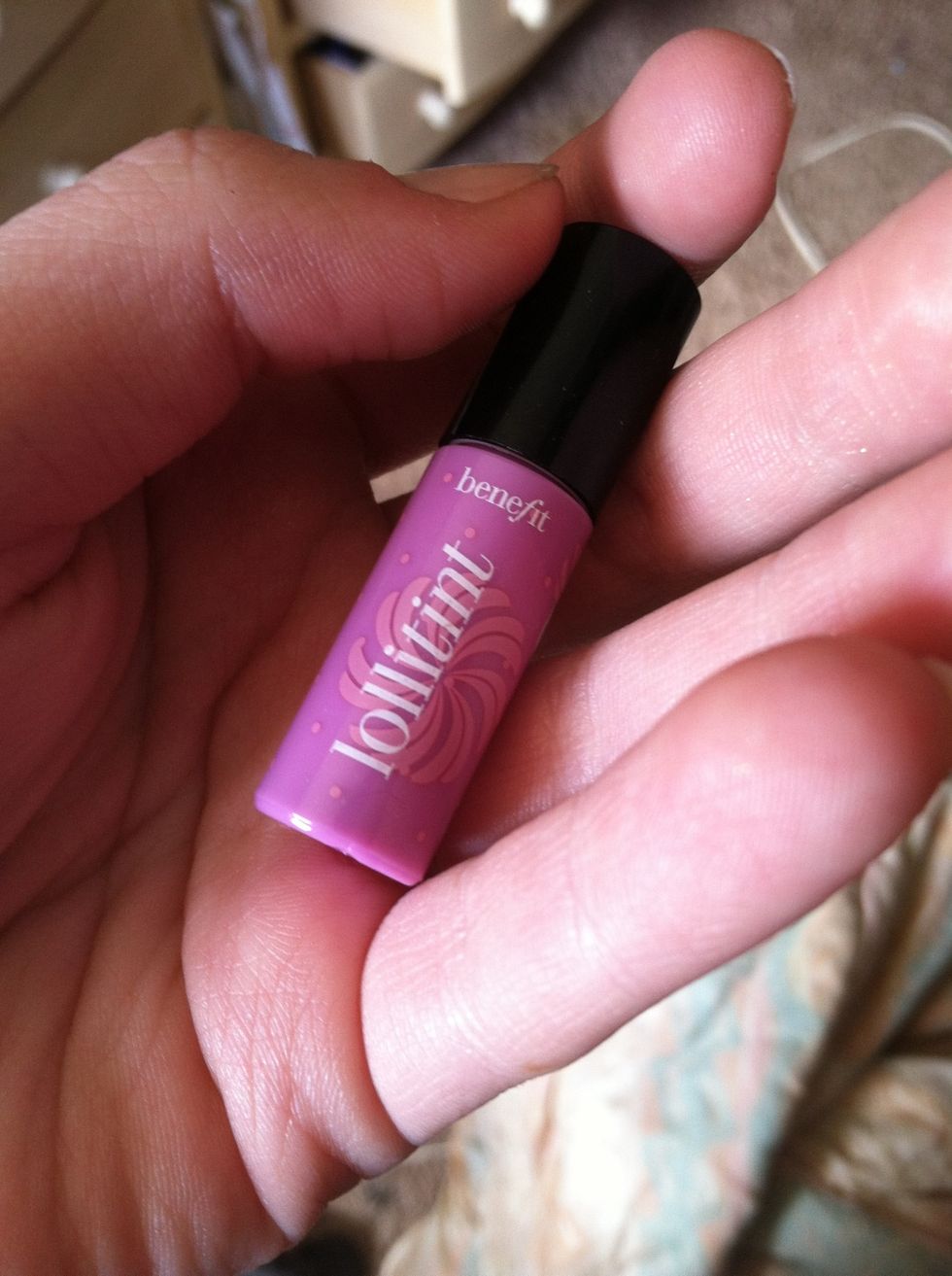 The last item I got in my Ipsy Bag this month was Lollitint by Benefit, a lip and cheek stain. This is a deluxe sample size that retails for $30.00. This sample size is worth $5.00.