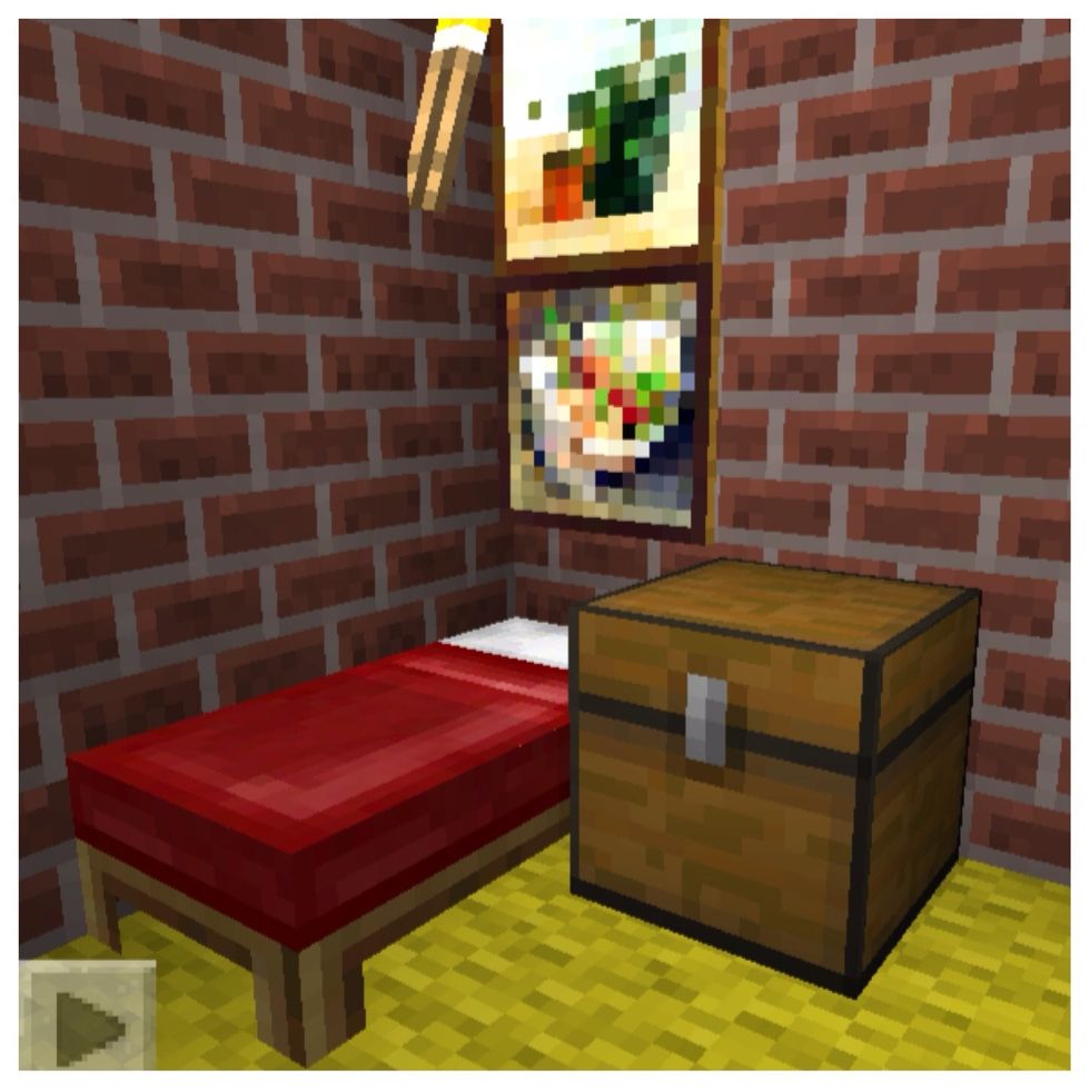 The last step is to customize it! Here I added a bed, a few pictures, and a chest! Make it cozy!\u263a