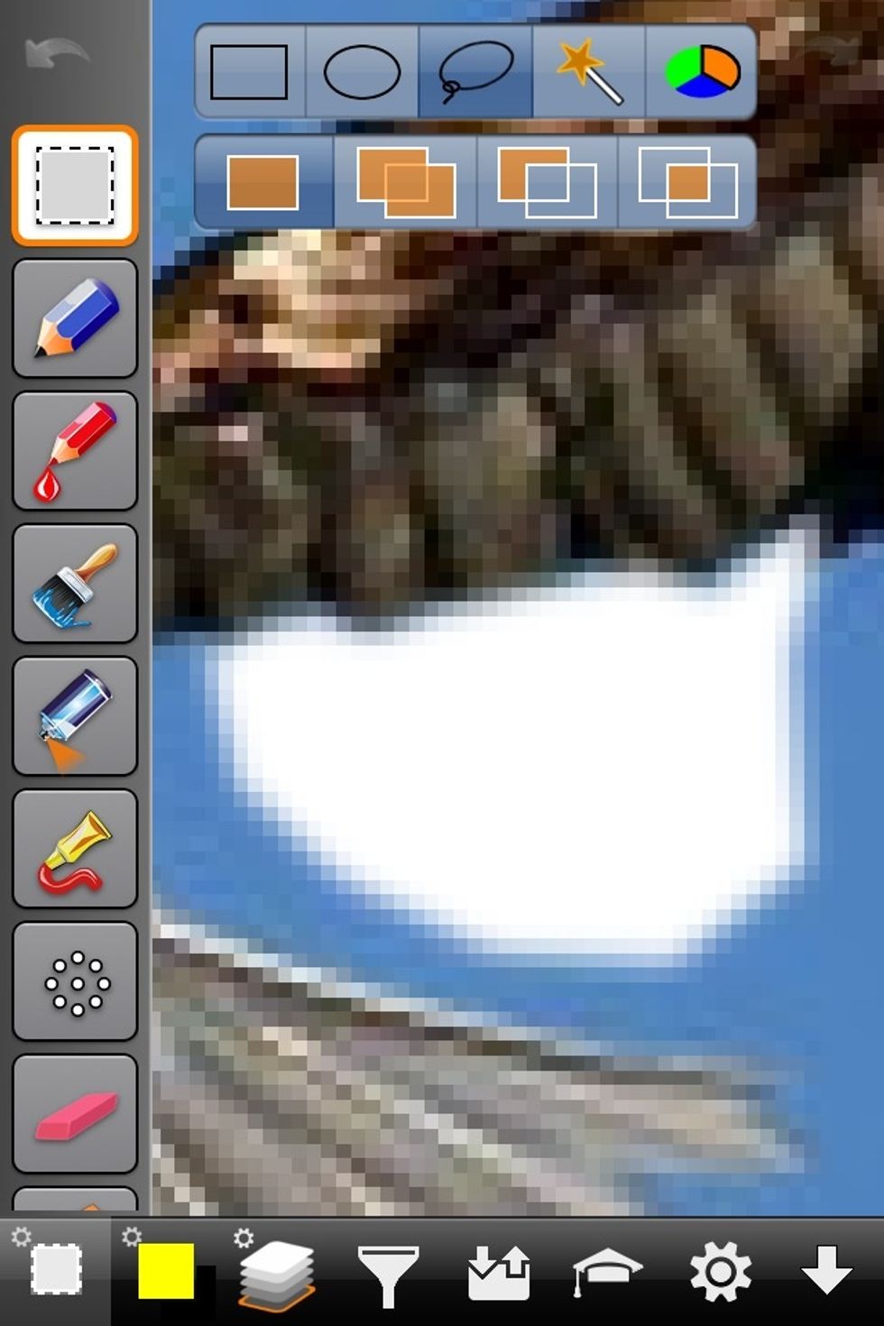 The line under the wing is a little more blurred and natural looking. And this means in some images you won't have to be as precise in your outlining the selection.