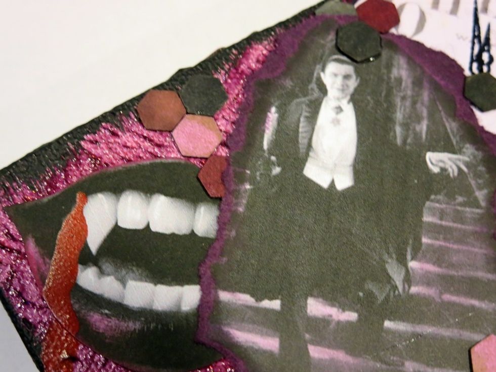 The main focal images of Dracula and the bride were added.