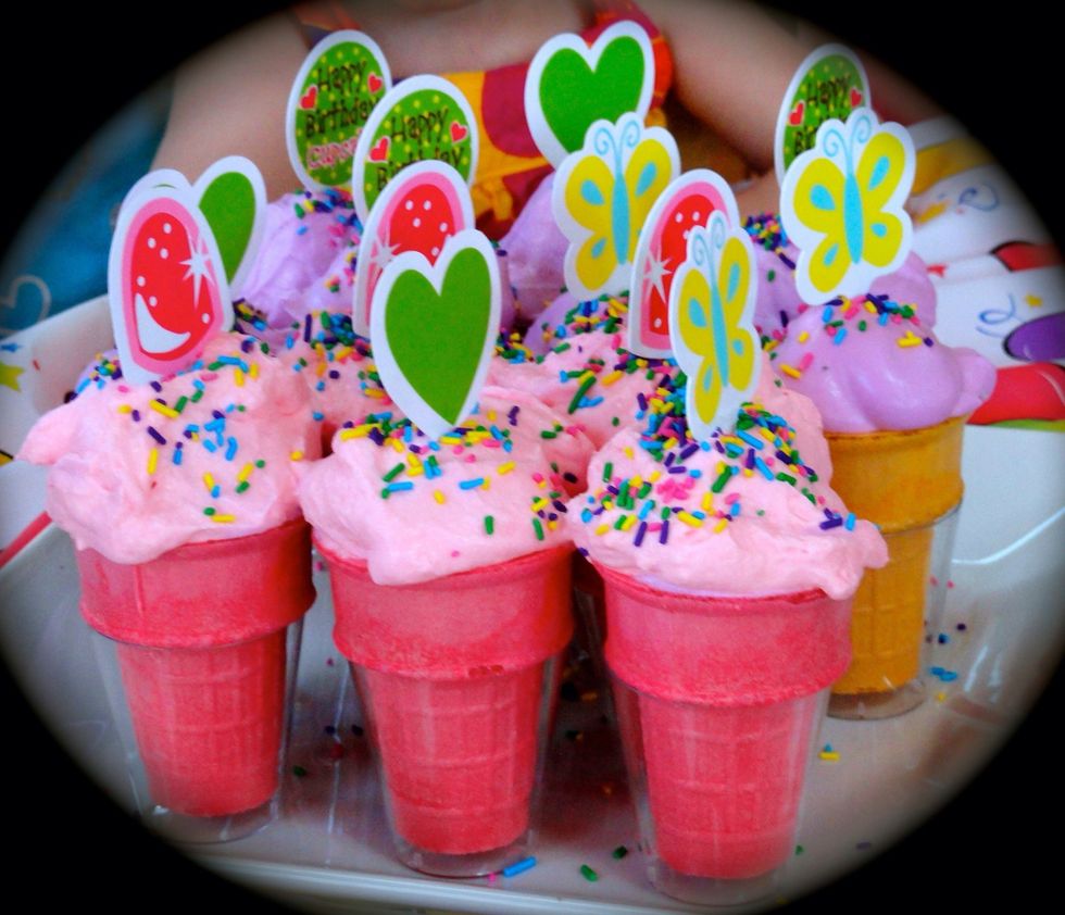 The mission: I promised my daughter ice cream cones cupcakes for her 5th birthday.