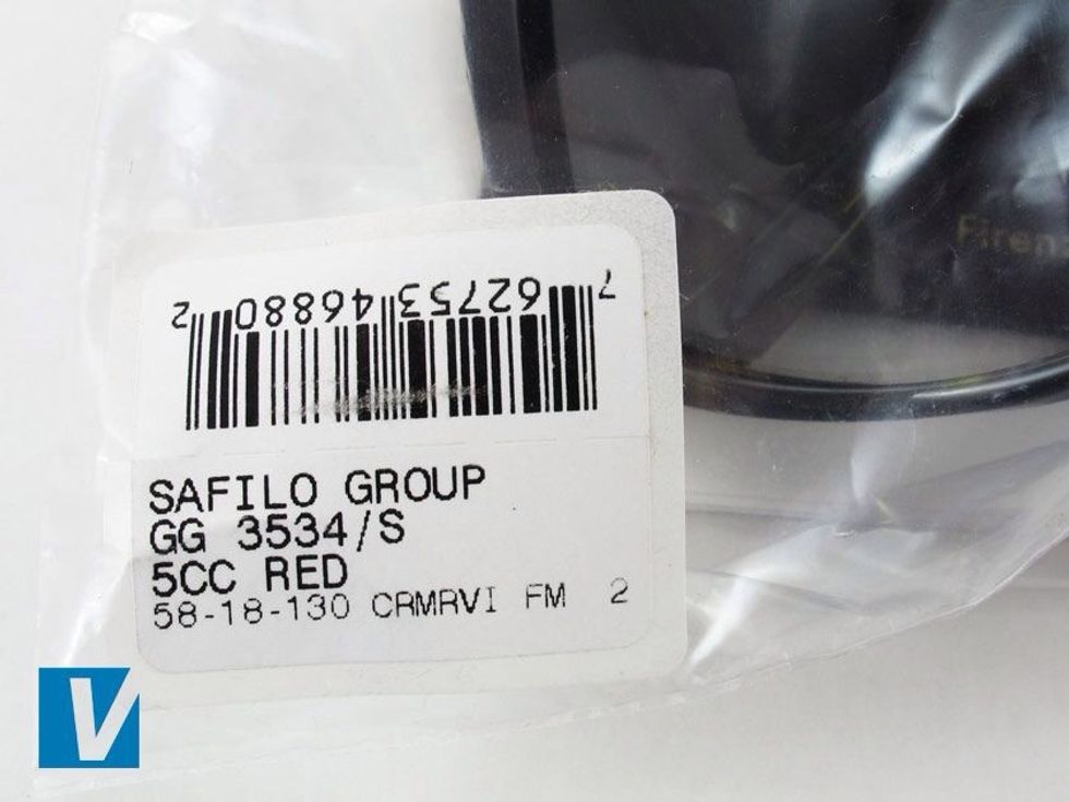 The original packaging features a manufacturers sticker. Check the details match those of the glasses themselves.