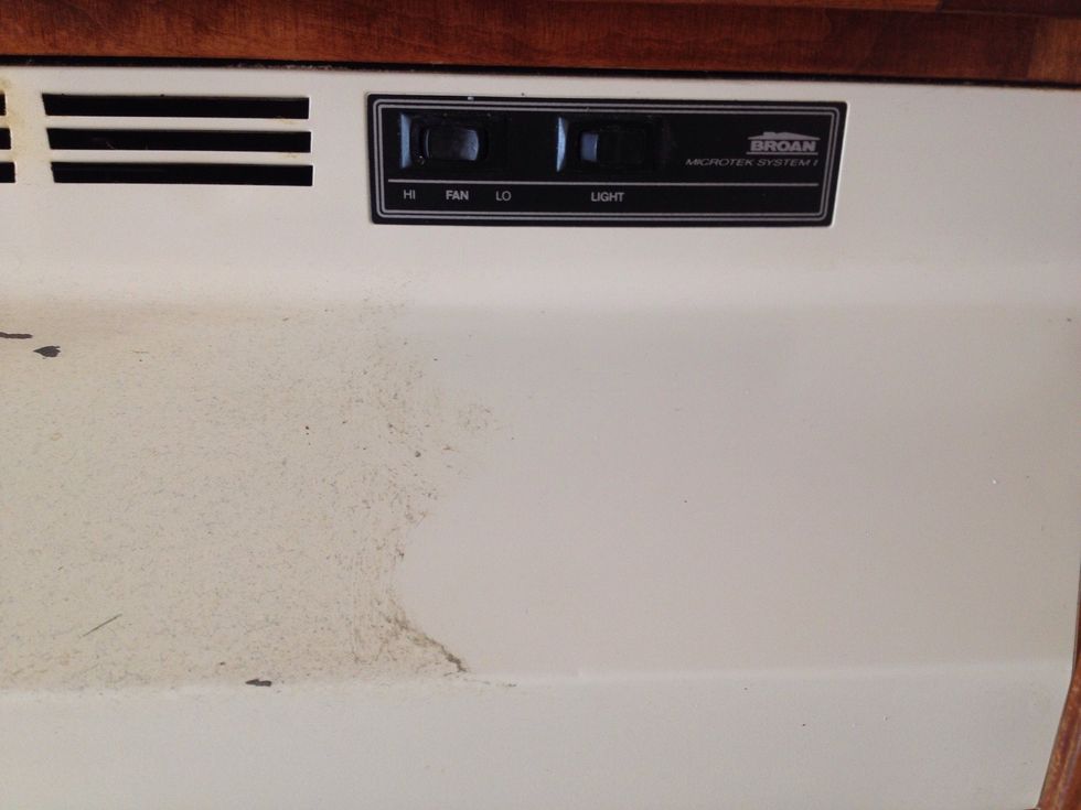 The oven vent. The uncleaned part doesn't look too dirty but trust me it was there for a year because I could not get it off lol. Got it cleaned with just a little scrubbing!