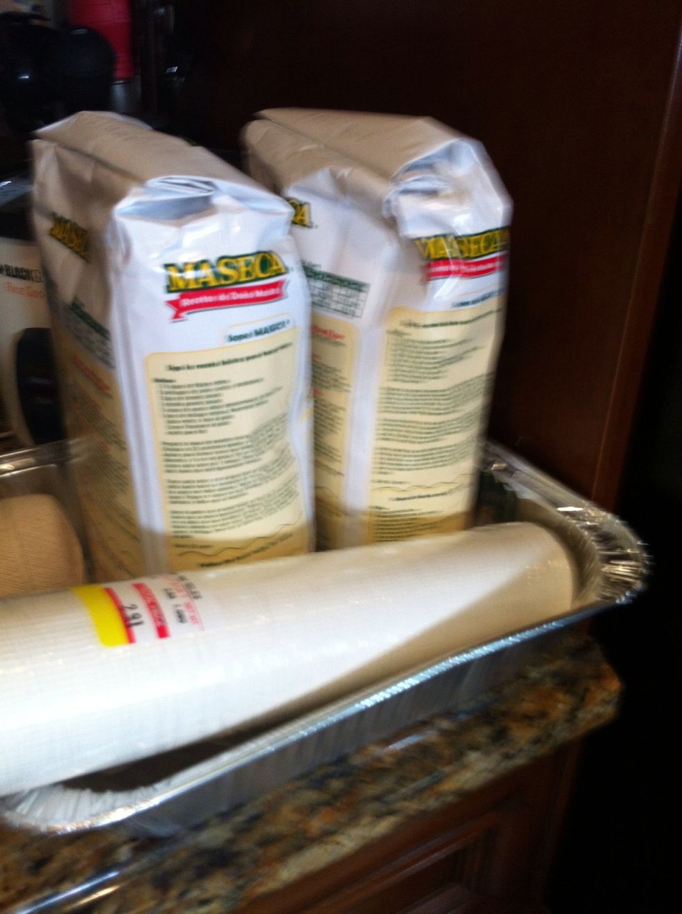 the paper is for wraping all at he end if you dont want to use a lot of banana leaves..or want to save it for later in the freezer