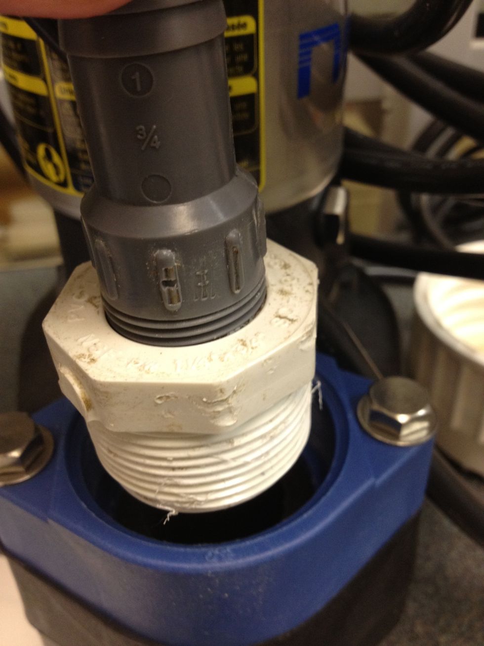 The piece screws together like this. We need a piece that has 2" treads on the outside and threads down to 1 1/2". This is the difficult part to find.