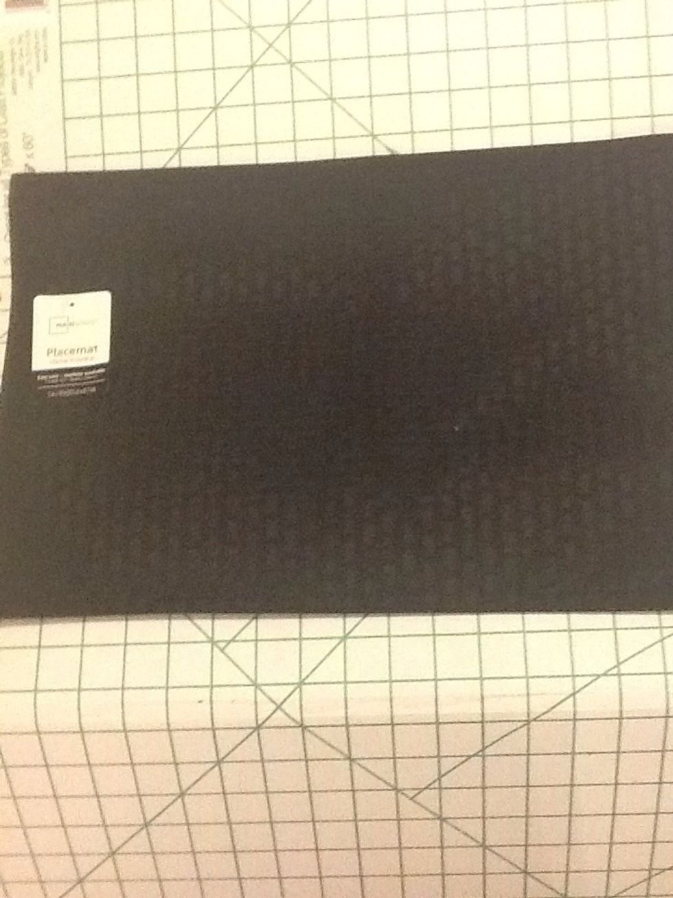 The placemat for this bag was expensive! I payed $1.29 for it, but I'm worth it. Remember, you can find them dirt cheap at a thrift store and only one is needed.