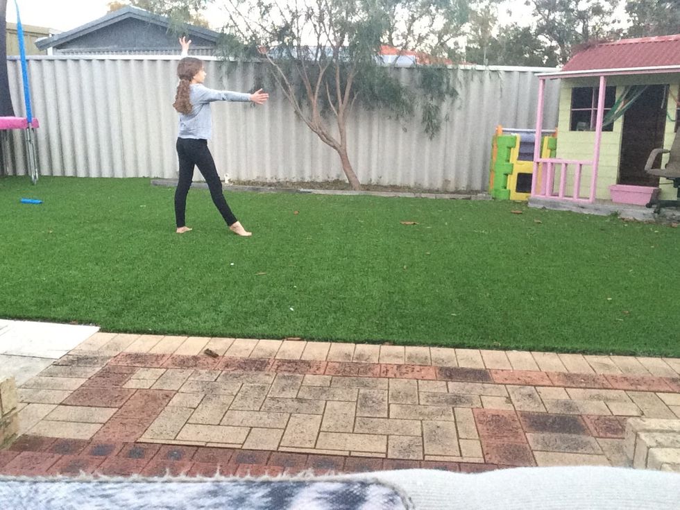 The preparation pose is you have your preferred leg pointed. If you are doing it on your right leg have your left hand pointing up and you right hand pointing forward. On the left leg, do the opposite