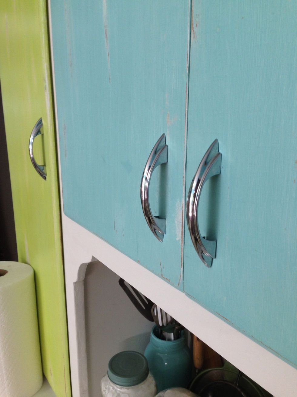 The re-finished "DIY" chalk painted cabinet that also belonged to my mother-in-law.(Another tutorial I'll post). How perfect & fitting that these beauties return to the same kitchen from 30 years ago?