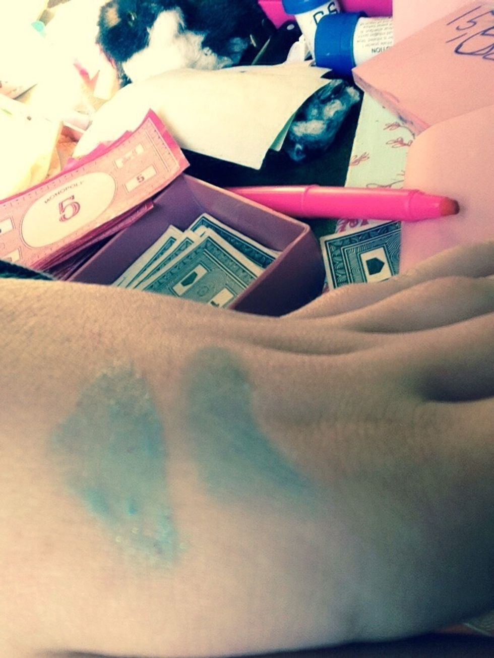 The right one is plain gel the left is finishr