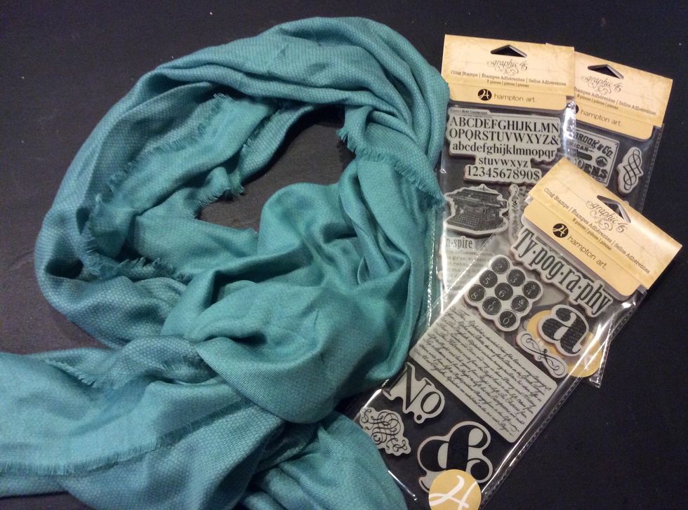 The scarf I used has a teeny, tiny, honey comb, kinda chicken wirey pattern (very subtle). It's has a very smooth texture, so perfect for stamping!