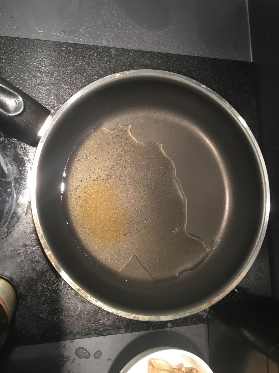 The sesame oil is the brown patch.