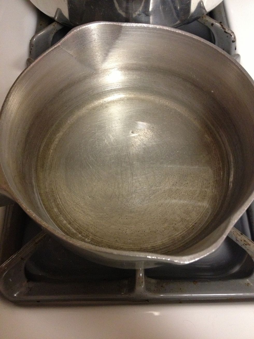 The simple syrup is ready, pour (to taste) into water/lime mixture