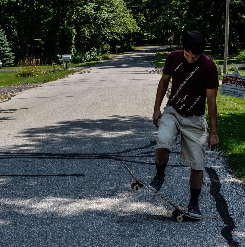 "The snap" is the first step to the Ollie. Once in the correct stance, take the back foot and stop down on the tail. Applying the correct amount of pressure will reward with a snapping sound.