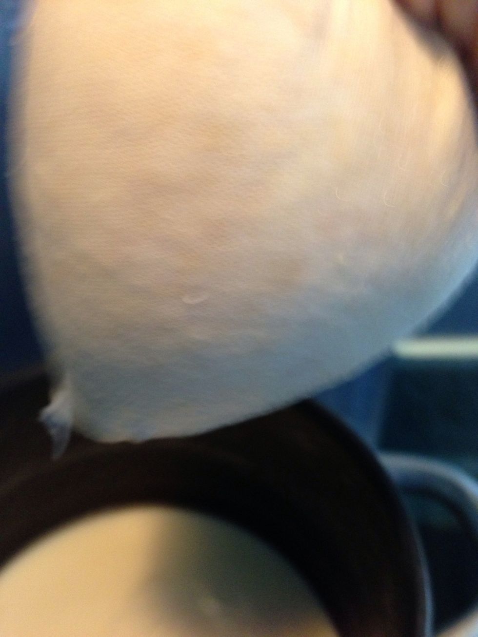 The soya bean milk is ready for use in 20-25min. U should try to squeeze the juice out frm the soup bag