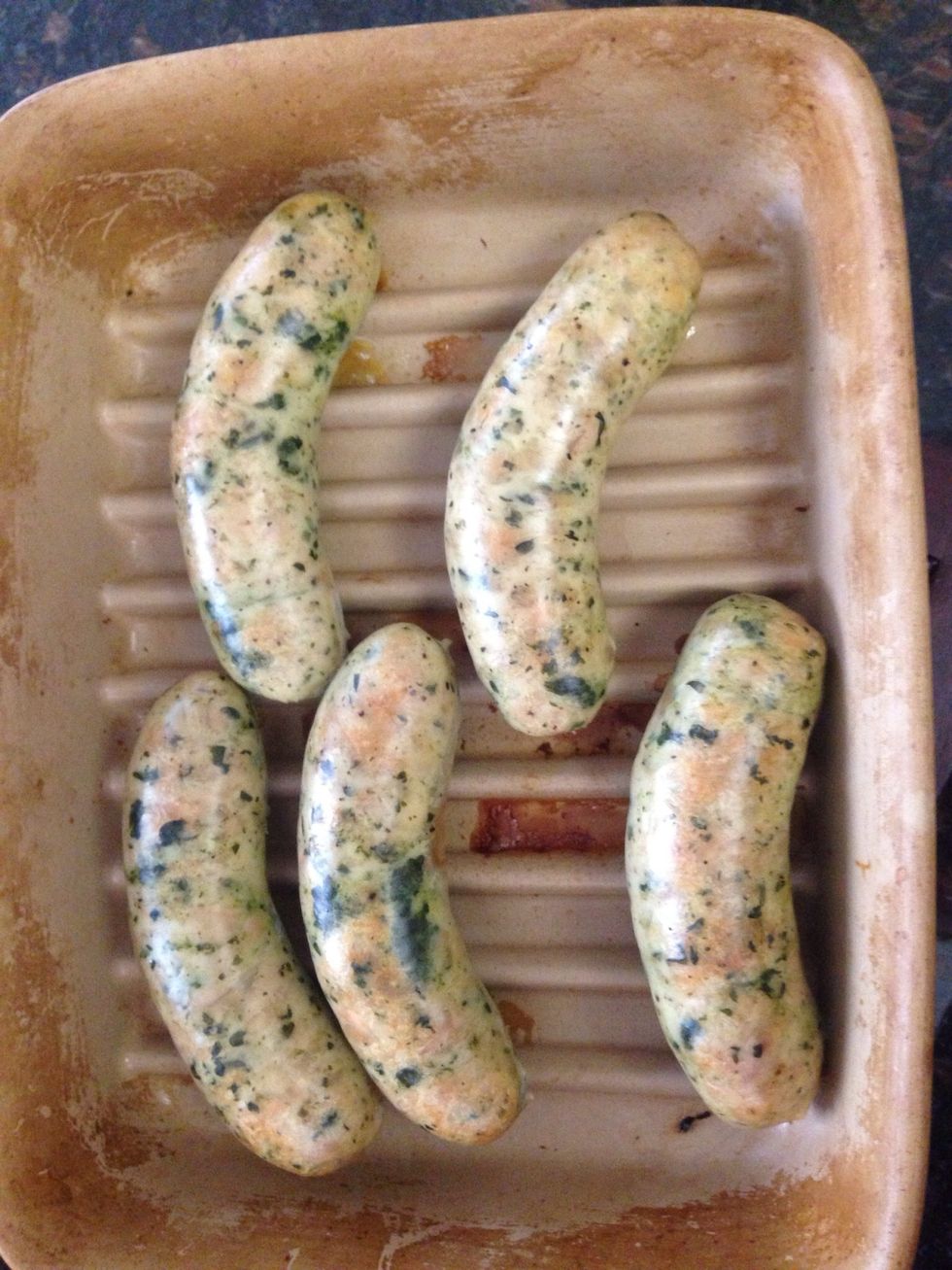The Spinach & Feta Chicken Sausage are ready. Let rest for 2-3 minutes before slicing into pieces.