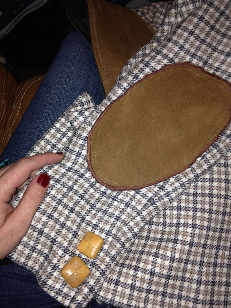 The stitch marks left after I unpicked the patch are a lot worse in this photo for some reason, I need to use a suede brush but haven't as yet! I'm really pleased and the buttons look awesome!.