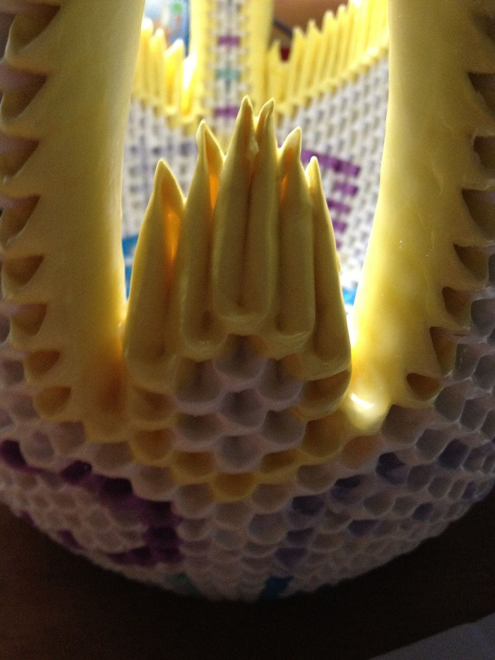 The tail is simple, just put pieces on until you think the tail is proportional to the shape of the swan.