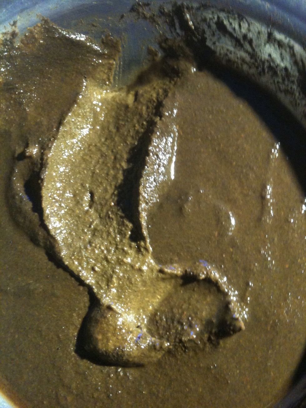 The tannin dye release . Now add a half teaspoon of honey and a dropper of rose oil to your henna and mix. Have your henna cones ready to add your paste . Keep cool until use & 3 months freezer life .