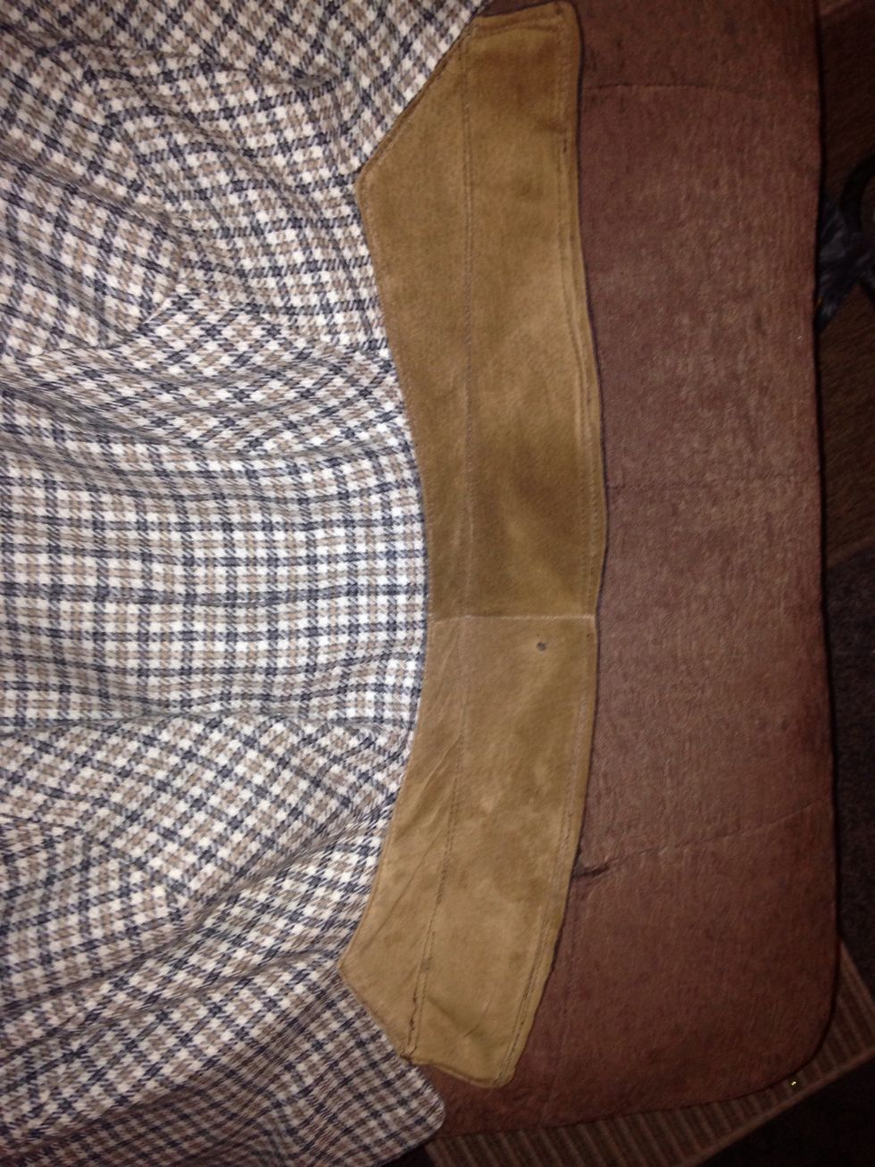 The under side. It needs pressing. Ill do this on the velvet side using a towel to protect the nap. Keep your iron on a medium to high setting and use minimal steam.fold your collar while still warm.