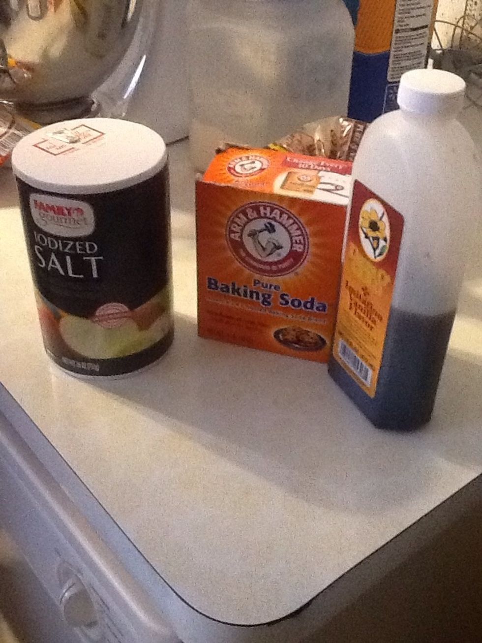 Then add 2 tsp of each of these\u2b06\ufe0f