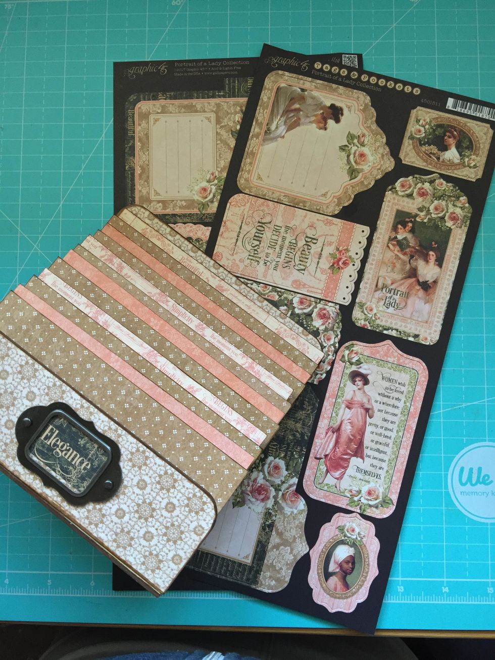 Then add Tags&Pockets to decorate all the pockets.