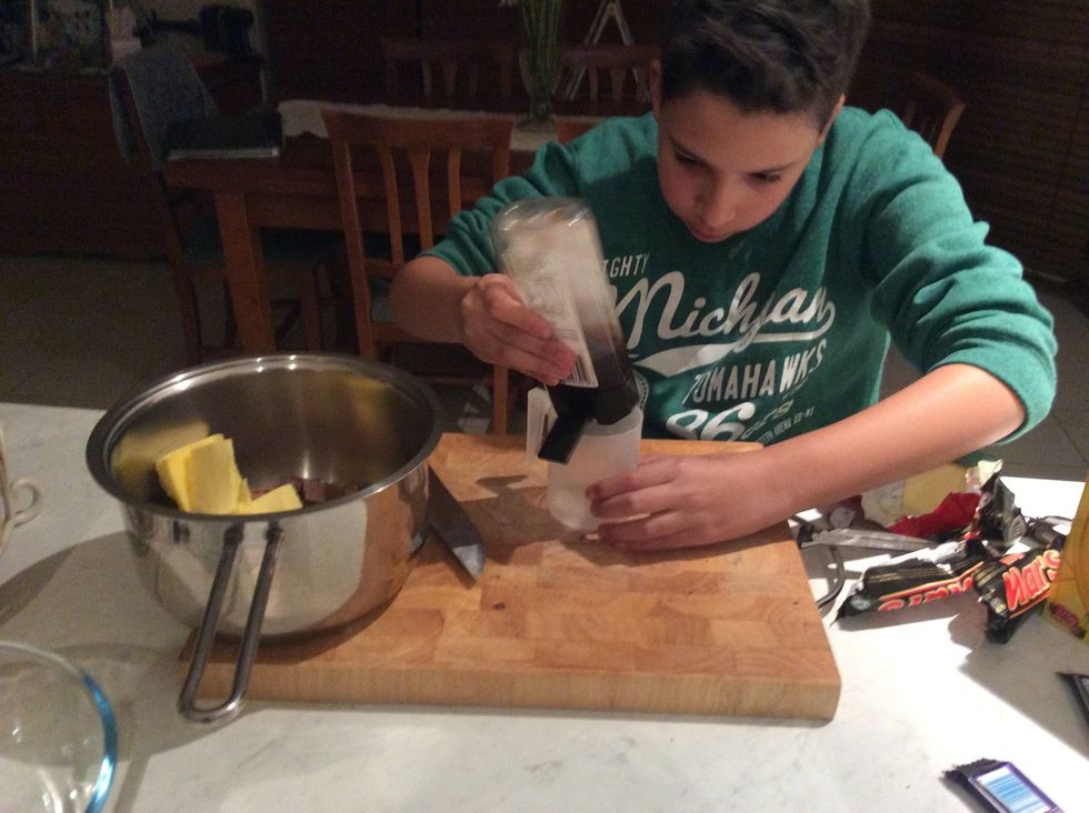 Then add the golden syrup 1/4 of cup
