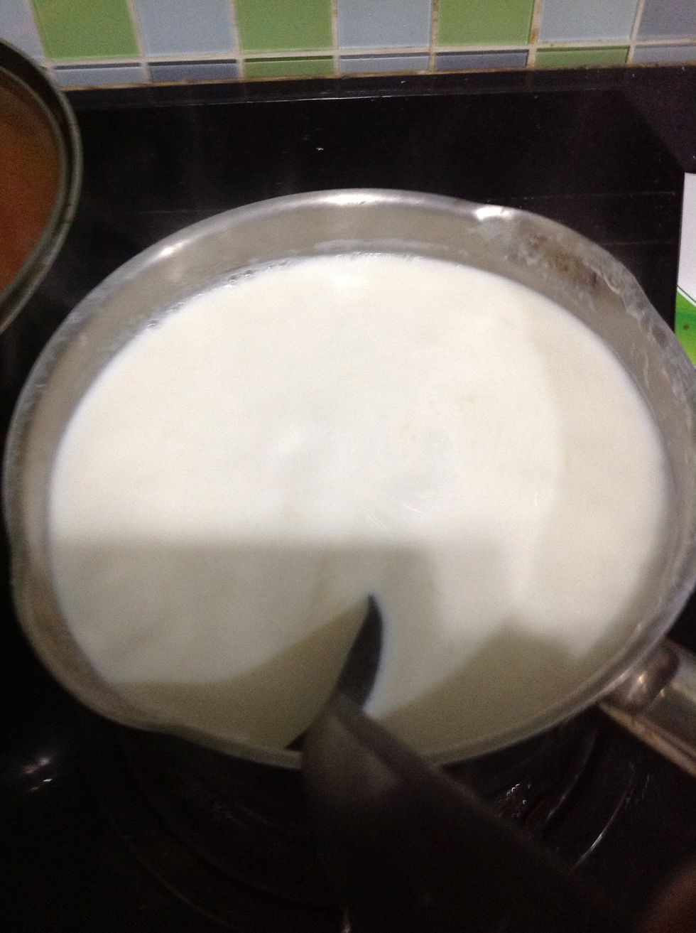 Then add the lemon and stir at medium low speed.