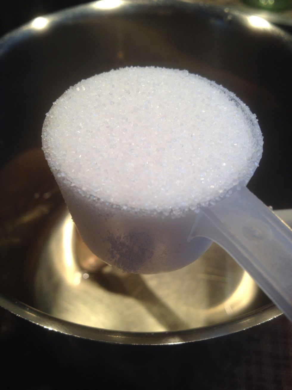 Then add the sugar and stir firmly until everything it's evenly mixed together.