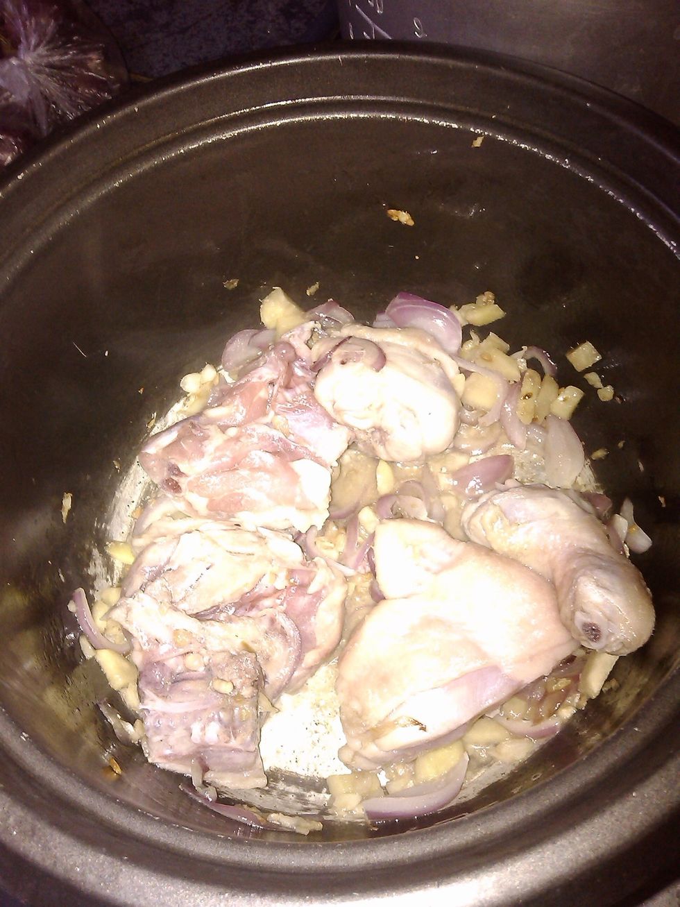 Then add your 1/4kilo of chicken. This is the reason why you shouldn't put too much oil. Your chicken will produce its own oil while being saut\u00e9ed. Then add about 3tbsps of fish sauce.