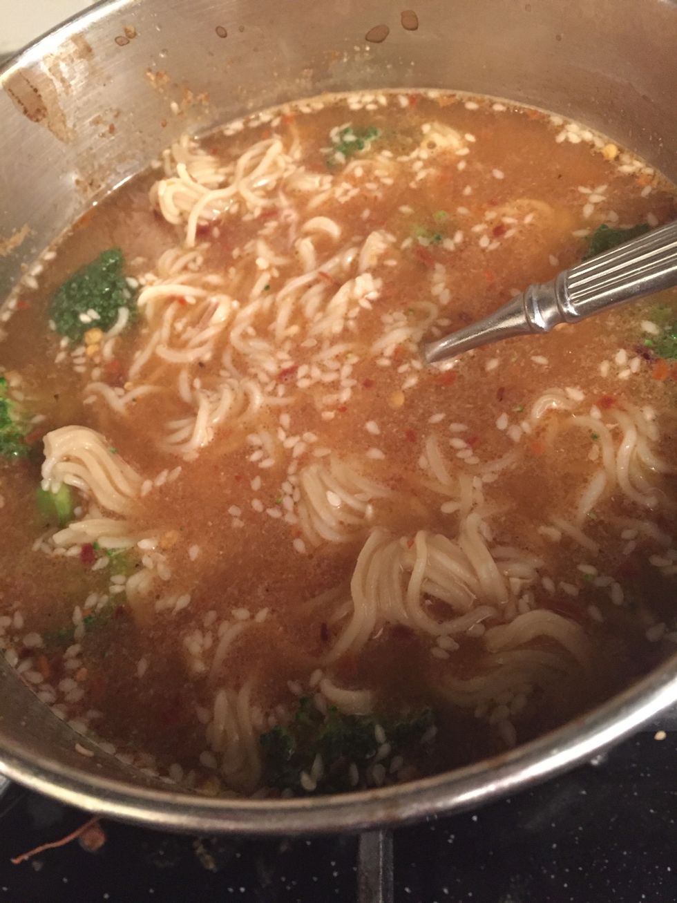 Then add your noodles and vegetables back into soup. Feel free to do this recipe w/ fresh ginger & garlic saut\u00e9ed in sesame oil first, or add half a tbsp of peanut butter for a spicy peanut soup, yum!