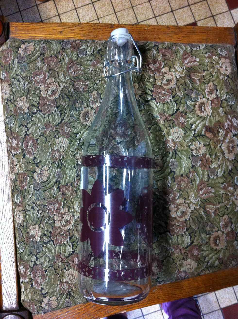 Then after the 3-4 days drain through a piece of muslin (or an unused new J-cloth) and bottle it .It will keep in your fridge for months if kept sealed. Once open, try to use within a week or so.