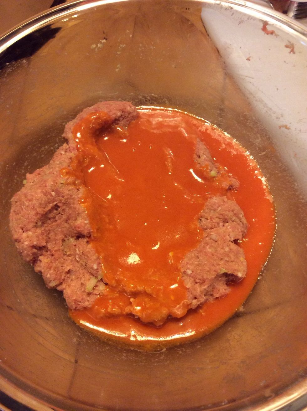 Then combine with hot sauce mix.