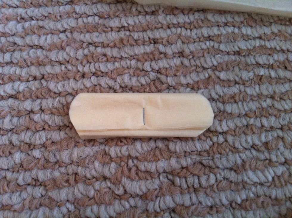 Then cut the edge round shape like this!